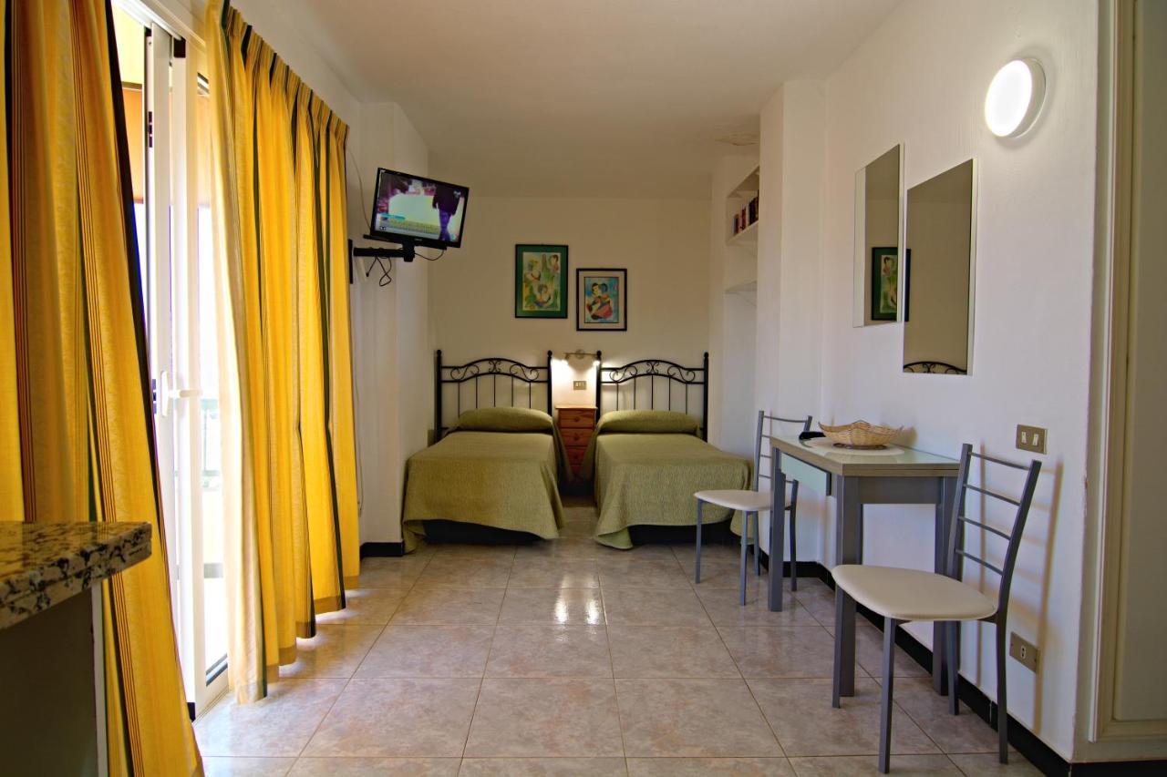 Torres Del Sol - Los Cristianos Los Cristianos  Exterior foto